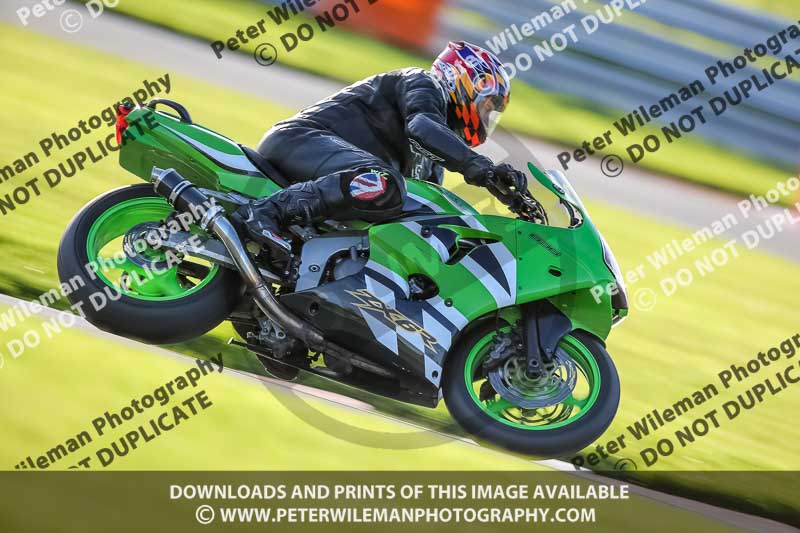 anglesey;brands hatch;cadwell park;croft;donington park;enduro digital images;event digital images;eventdigitalimages;mallory;no limits;oulton park;peter wileman photography;racing digital images;silverstone;snetterton;trackday digital images;trackday photos;vmcc banbury run;welsh 2 day enduro